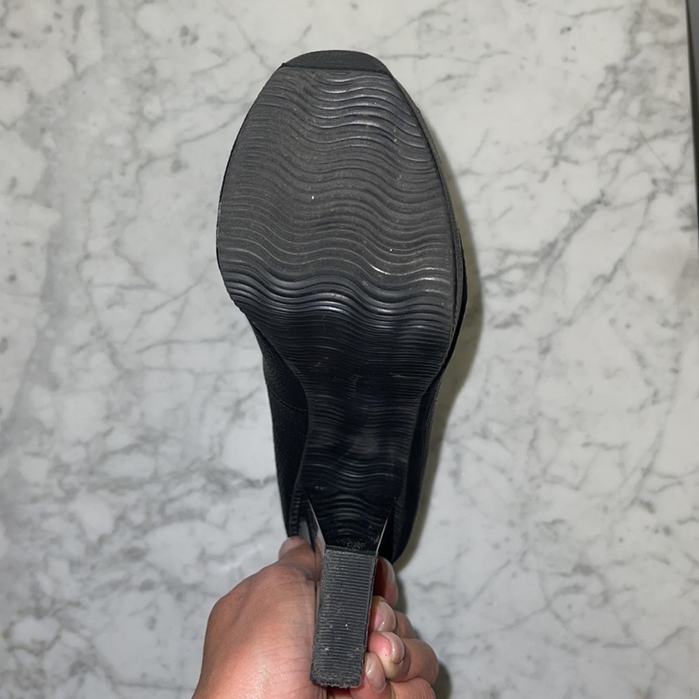 Qupid Open Peep Toe Block Heel Platform Heel - Bl… - image 5